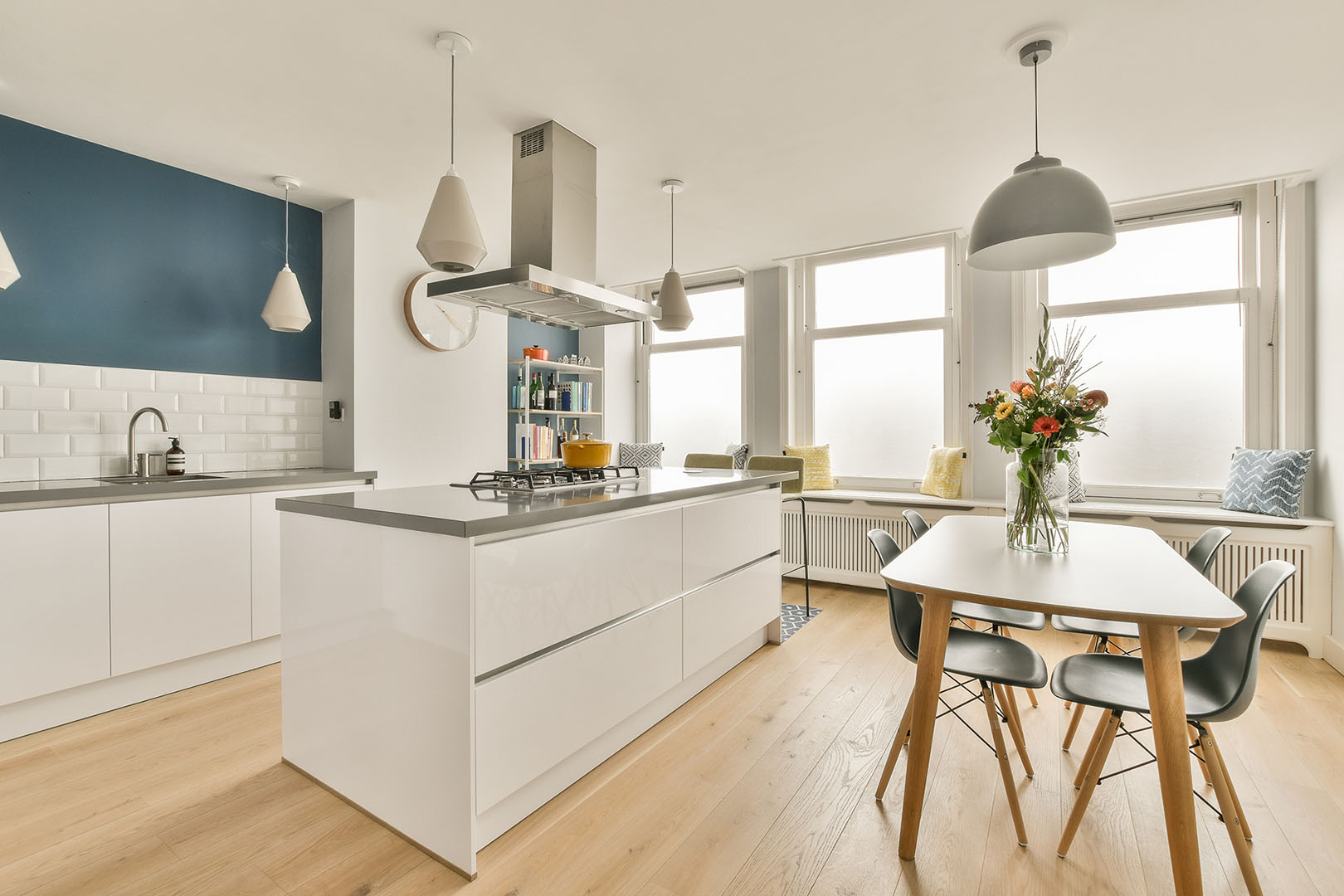 Home Page spacious room with various areas 2022 11 26 01 59 58 utc.jpg