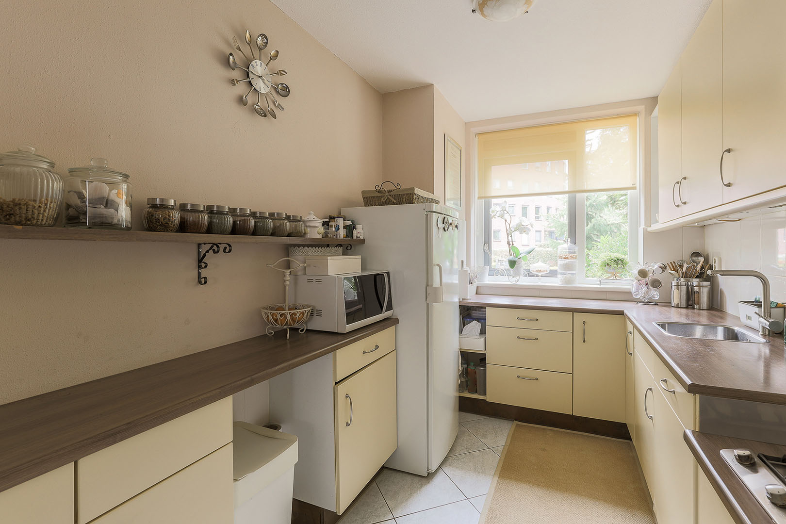 Home Page spacious room with various areas 2022 11 26 01 59 59 utc.jpg